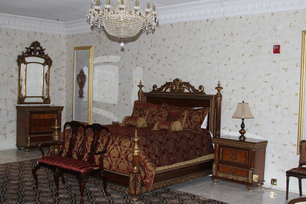 Governors Suite